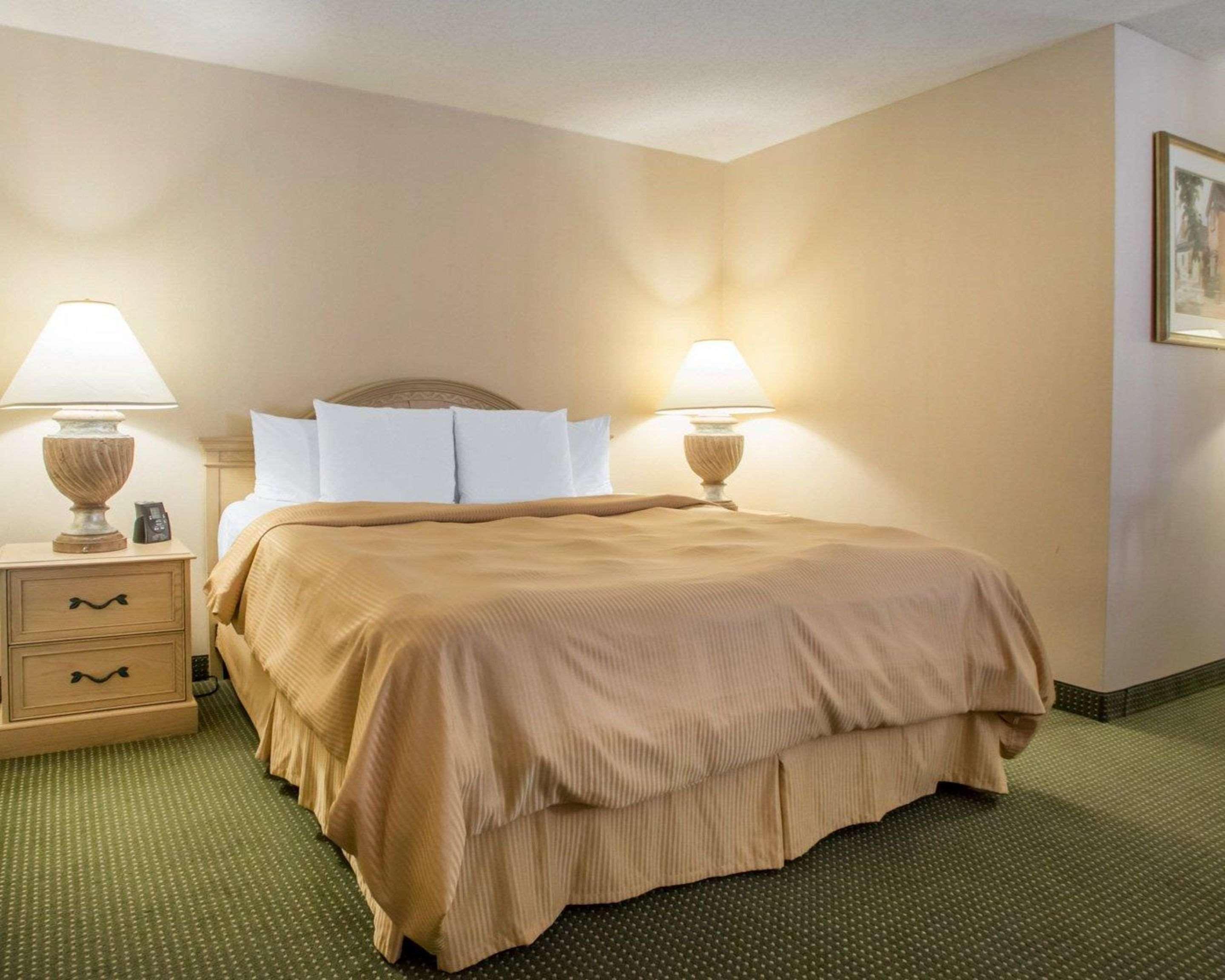 La Quinta Inn & Suites By Wyndham South Holland Extérieur photo