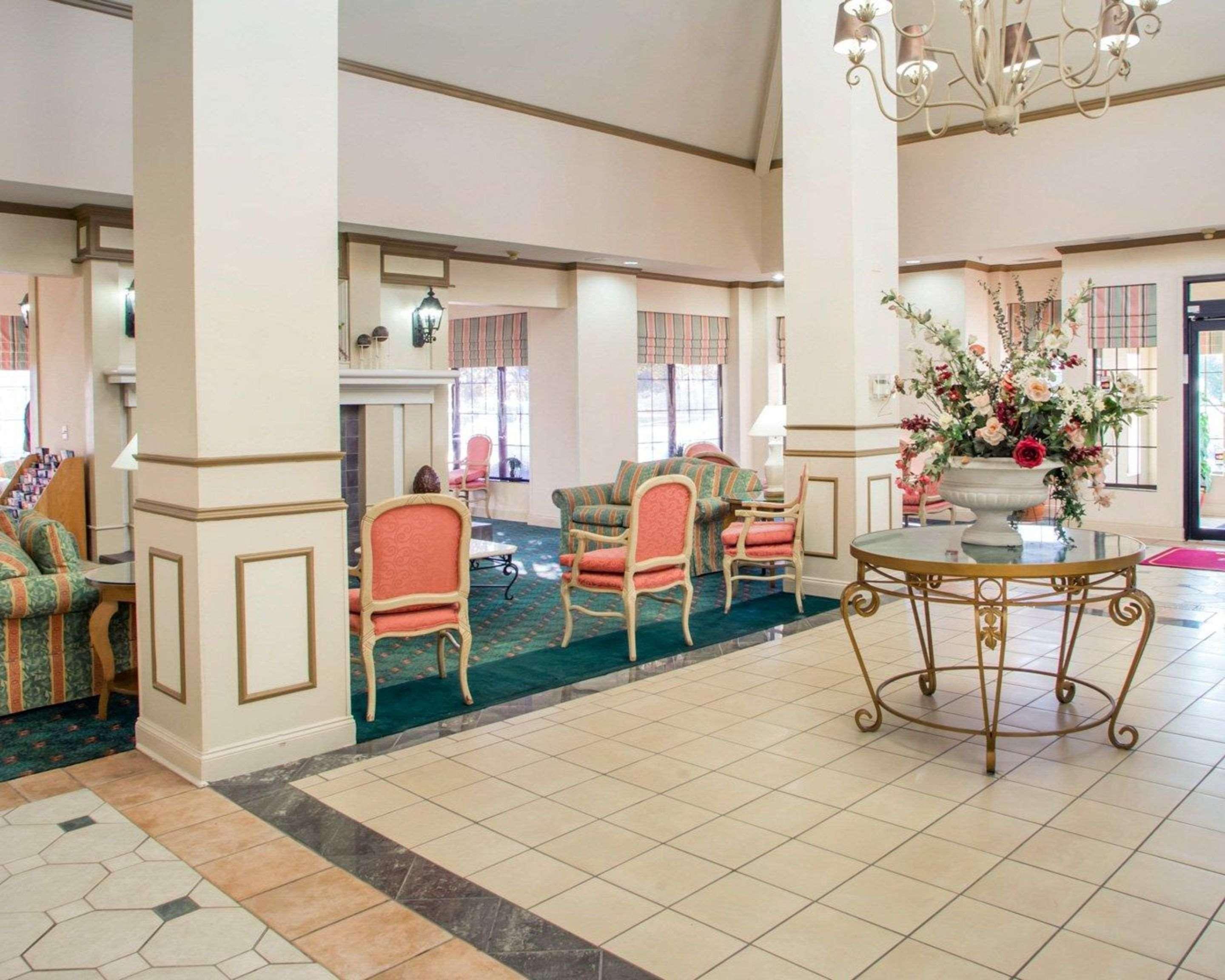 La Quinta Inn & Suites By Wyndham South Holland Extérieur photo