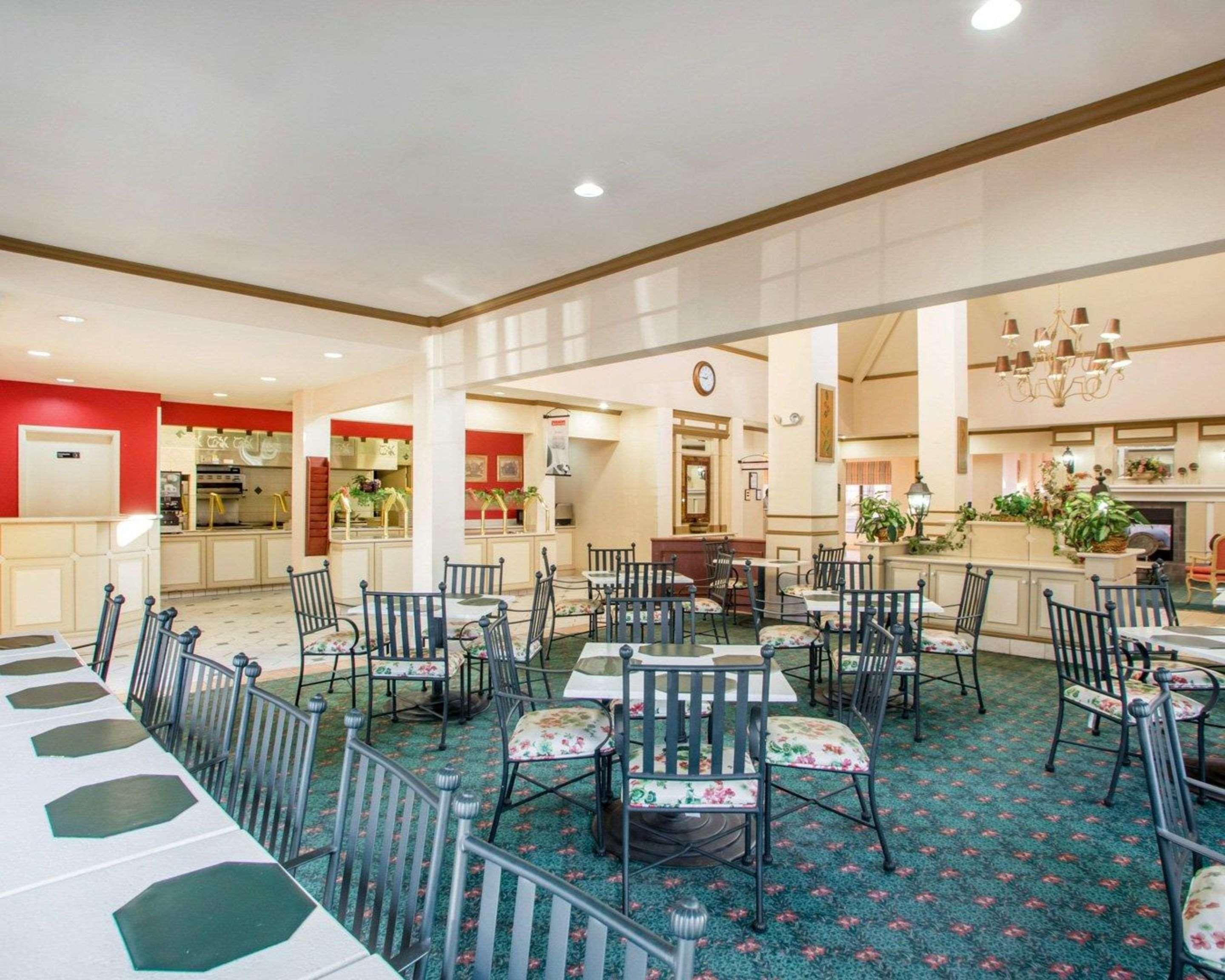 La Quinta Inn & Suites By Wyndham South Holland Extérieur photo