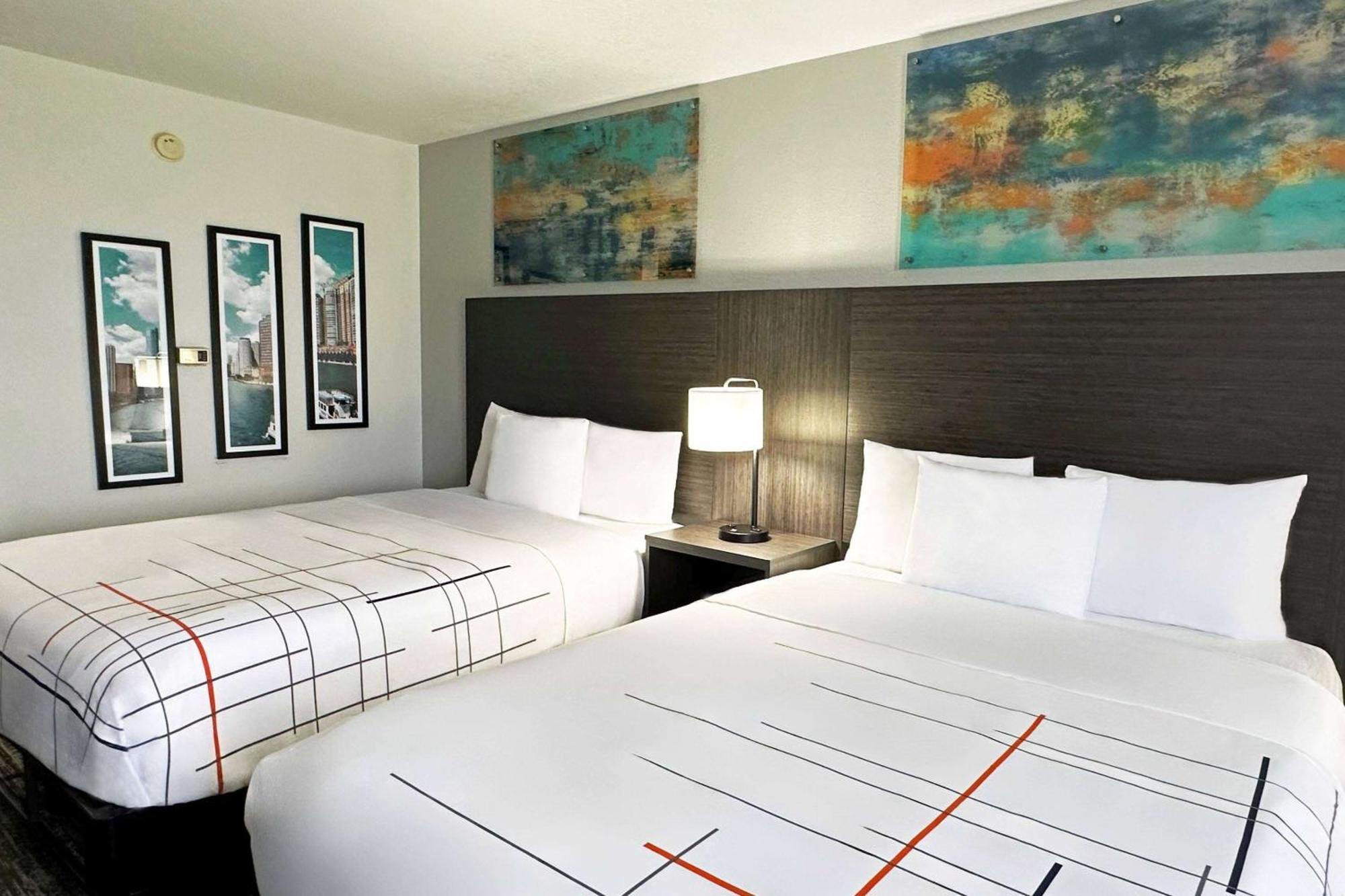 La Quinta Inn & Suites By Wyndham South Holland Extérieur photo