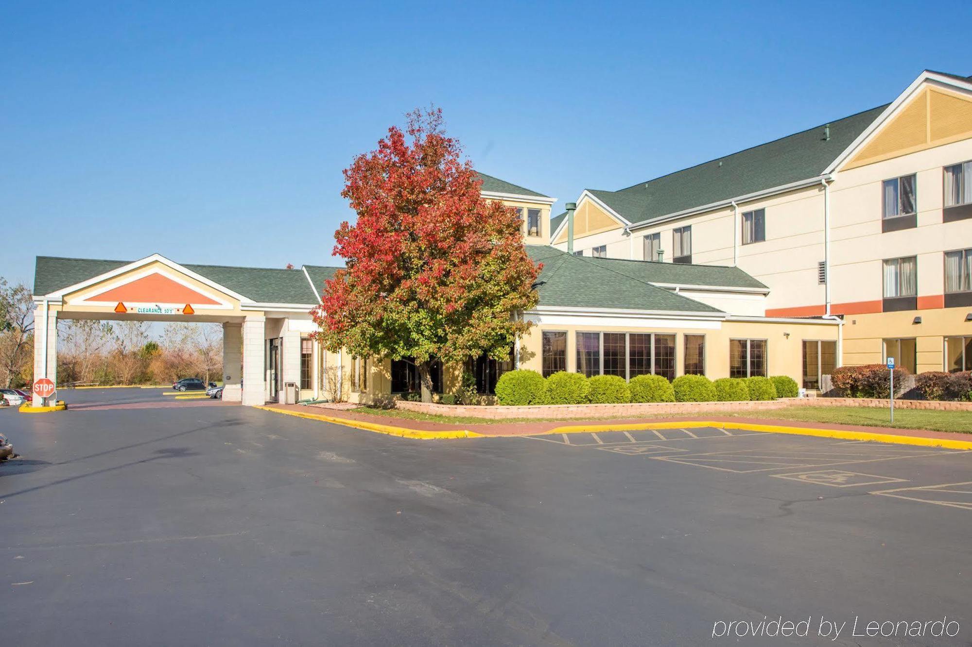 La Quinta Inn & Suites By Wyndham South Holland Extérieur photo