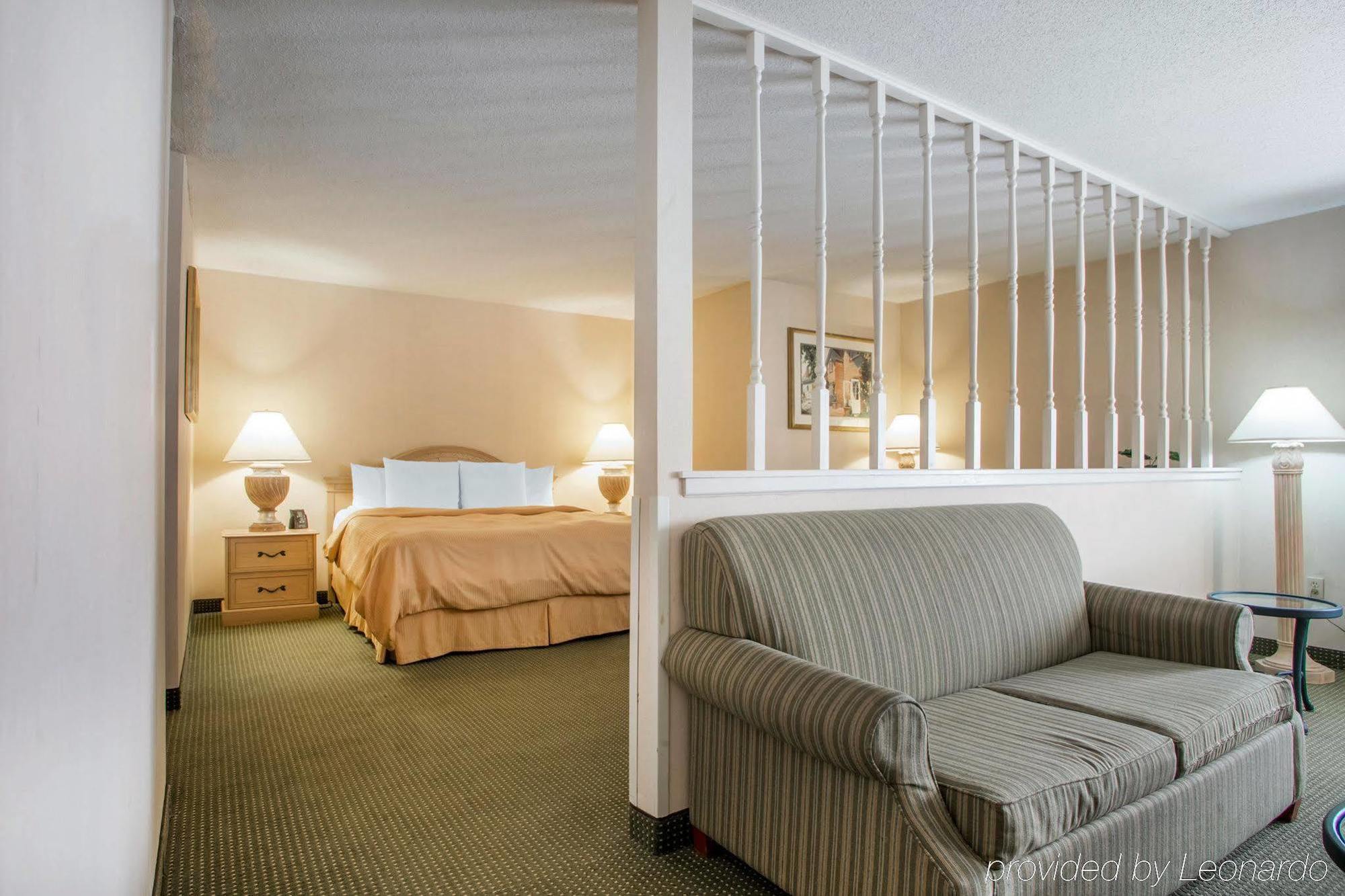 La Quinta Inn & Suites By Wyndham South Holland Extérieur photo