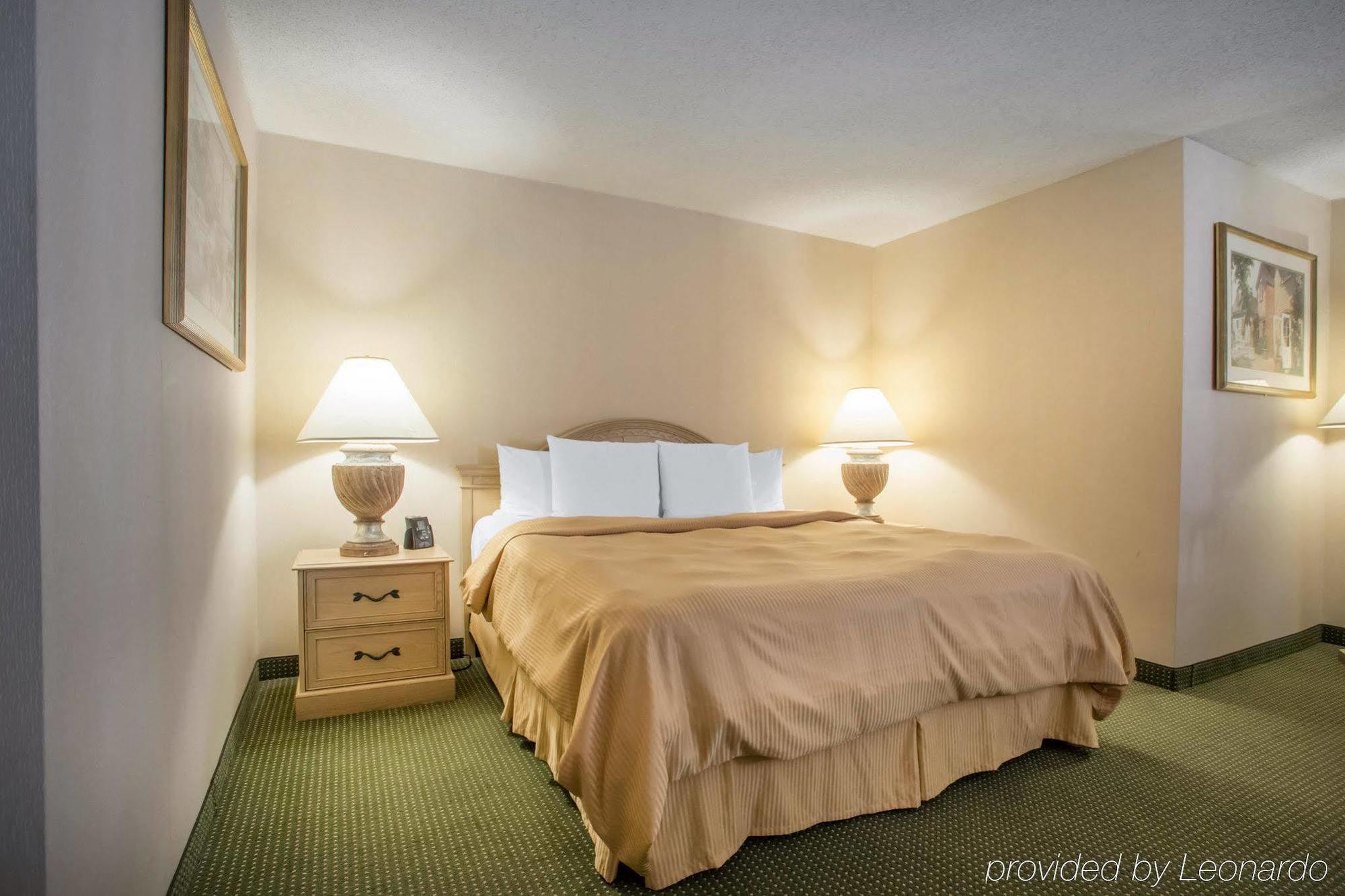 La Quinta Inn & Suites By Wyndham South Holland Extérieur photo